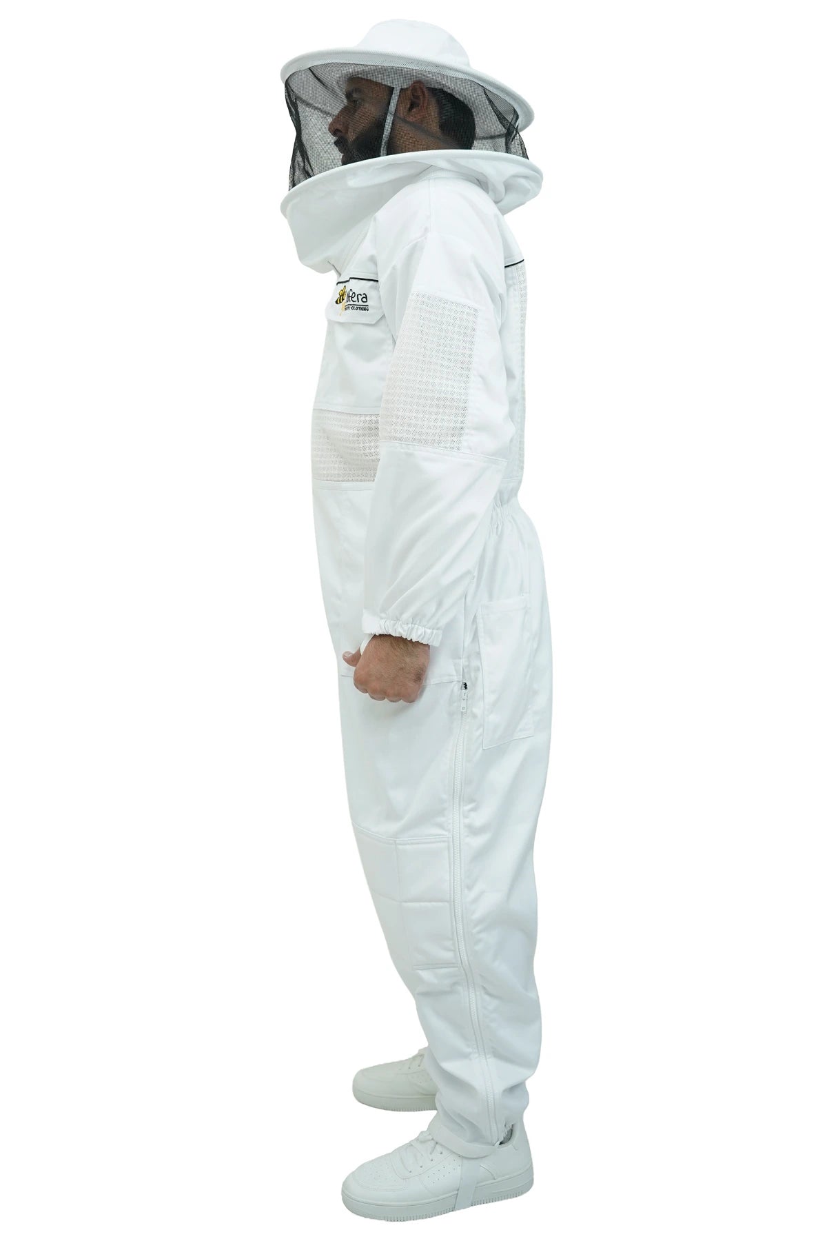 Poly cotton semi ventilated beekeeping suit side view with the fencing veil