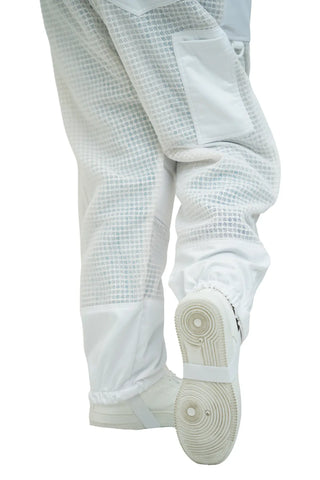 Close-up of the elasticated ankle cuff on the 3 layer ventilated mesh beekeeping trousers