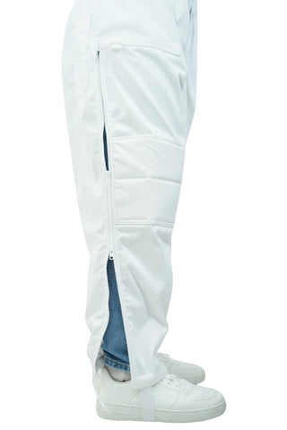 Close-up of the full length leg zipper on the poly cotton beekeeping suit