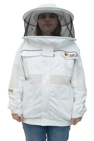 Poly cotton semi ventilated beekeeping jacket front view with the round hat veil