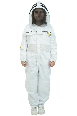 Poly cotton semi ventilated beekeeping suit front view with the fencing veil
