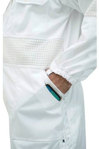 Close-up of the side pocket and mesh ventilation panel on the poly cotton semi ventilated beekeeping suit